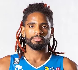 https://img.anzhuodg.com/img/basketball/player/a4bd431dfad1deec79cb56764eeff631.png